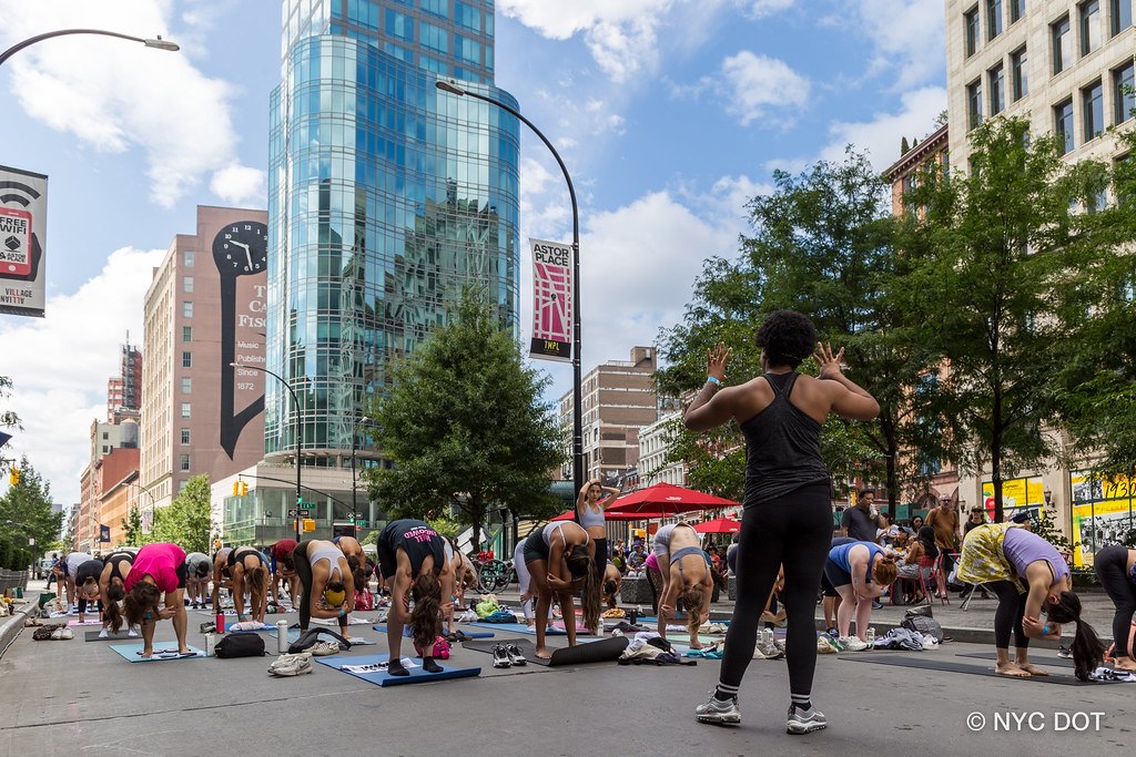 summer streets new york 2023