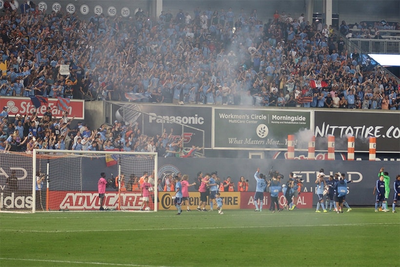supporters NYCFC Yankee