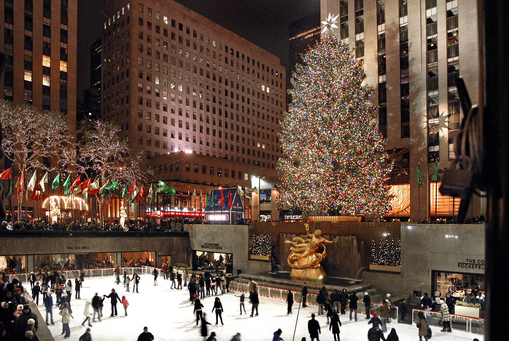 rockefeller center tree light