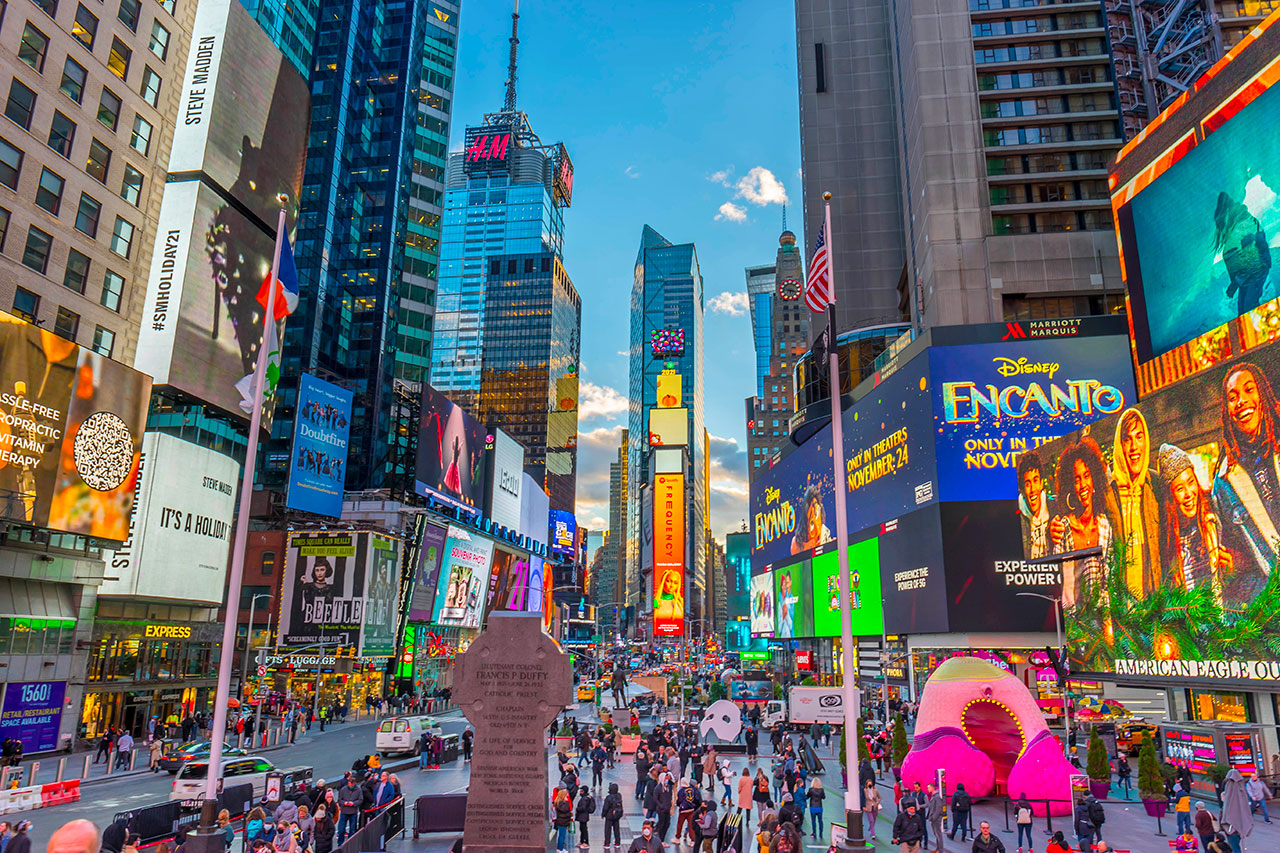 Times Square atmosphere New York,
Credit Photo Aniczkania via Shutterstock