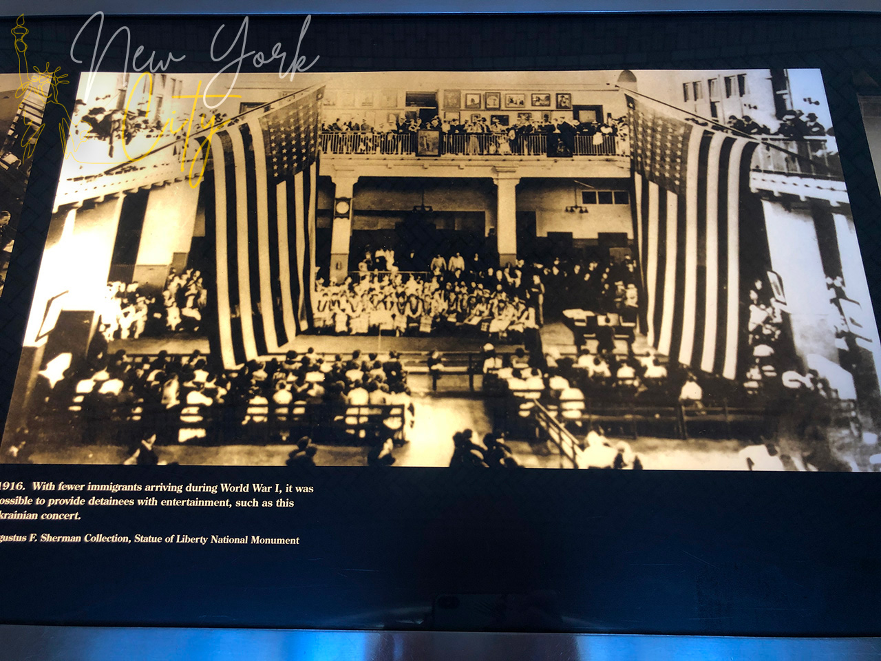 ellis island great hall old picture new york